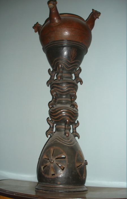 Этруская ваза. 7-6 век до н.э. Эрмитаж. Фото Лимарева В.Н.