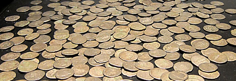 Римские монеты 3-6 столетия. Найденые в кладе на острове Готланд. (Швеция) (Фото Лимарева В.Н.)